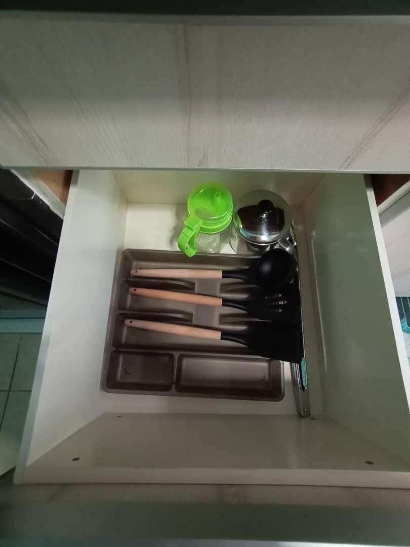 The Handz House II With Wifi - For Family Or Same Gender Only 케팔라 바타스 외부 사진